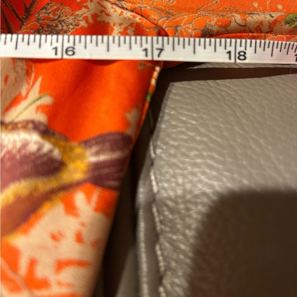 Adorable dress! - Picture 3 of 3